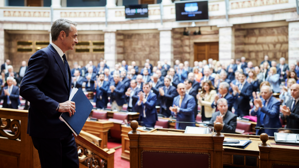 Προς ακραία συντηρητική στροφή